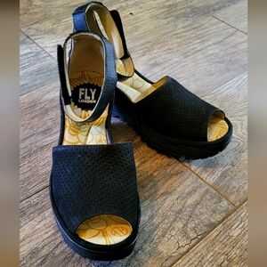 Fly London Yake Wedge Sandals Shoes Perforated Goat Leather Upper Peep Toe Black